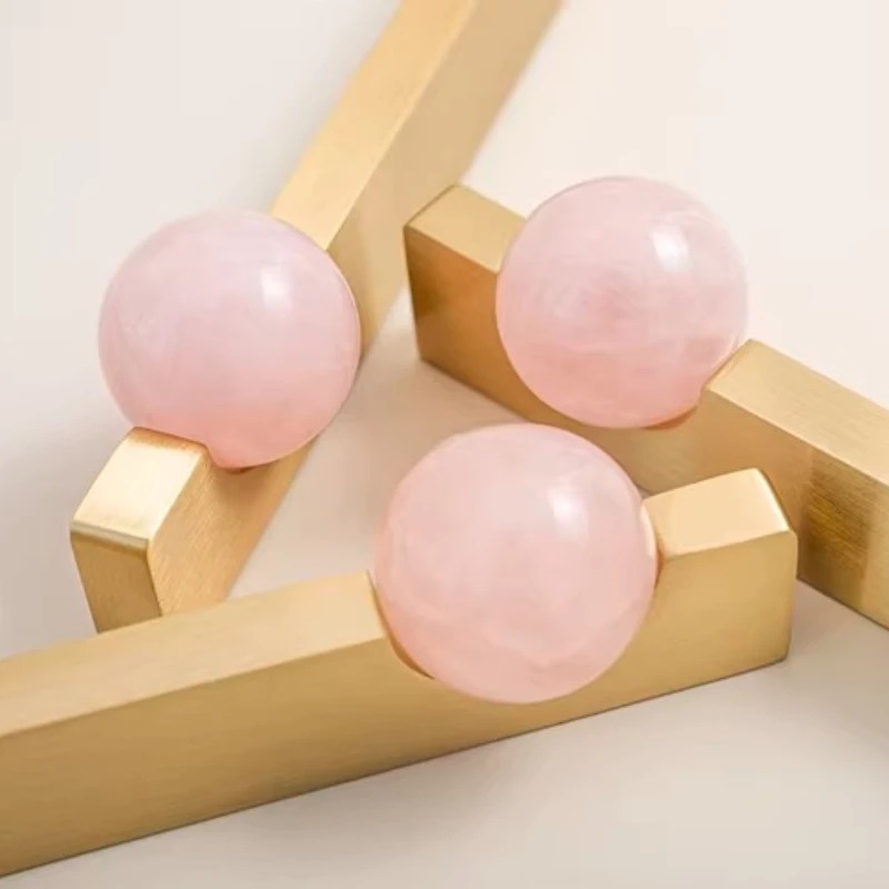 White Crystal Ball+Brass Furni - Furniture Hardware Drop Pulls recension och pris